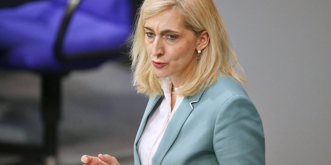 Nina Warken am 10.07.2025