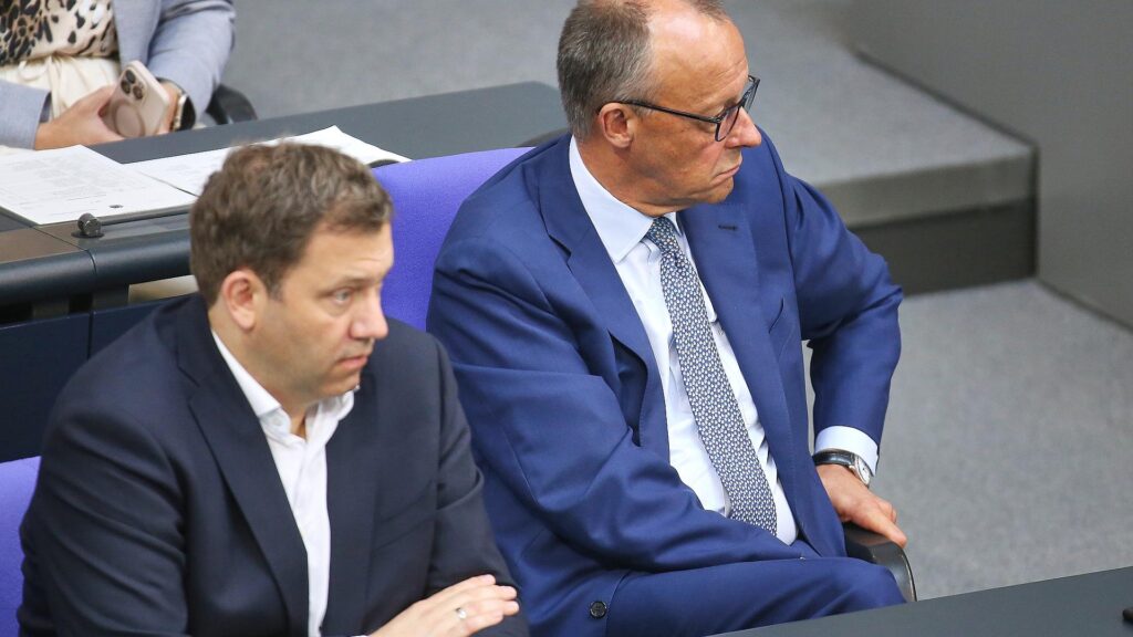 Lars Klingbeil und Friedrich Merz am 11.07.2025