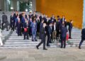 Gruppenfoto zum `Investitionsgipfel` am 21.07.2025