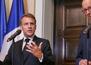 Emmanuel Macron und Friedrich Merz am 23.07.2025