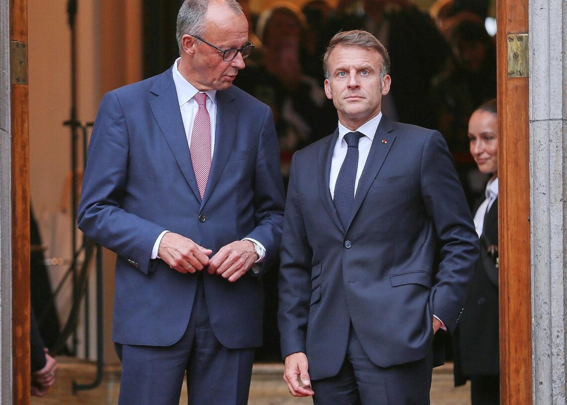 Friedrich Merz und Emmanuel Macron am 23.07.2025