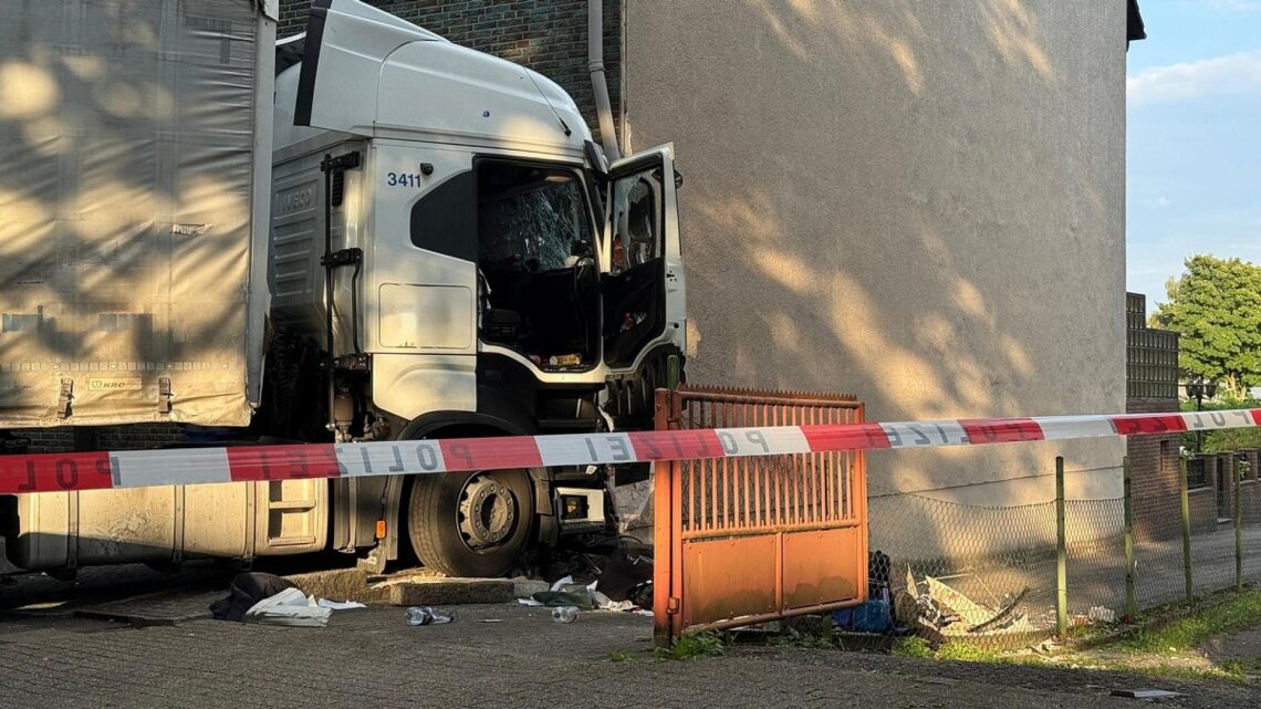 Unfall auf Flugstraße am 24.07.2025