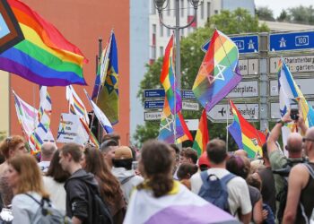 Parade zum Christopher-Street-Day am 26.07.2025