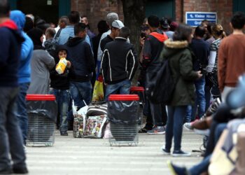 Flüchtlinge an einer Aufnahmestelle (Archiv)