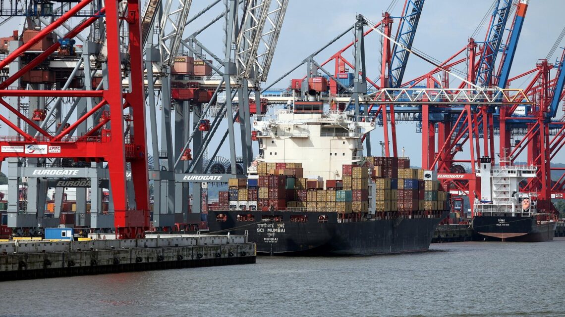 Containerschiff (Archiv)