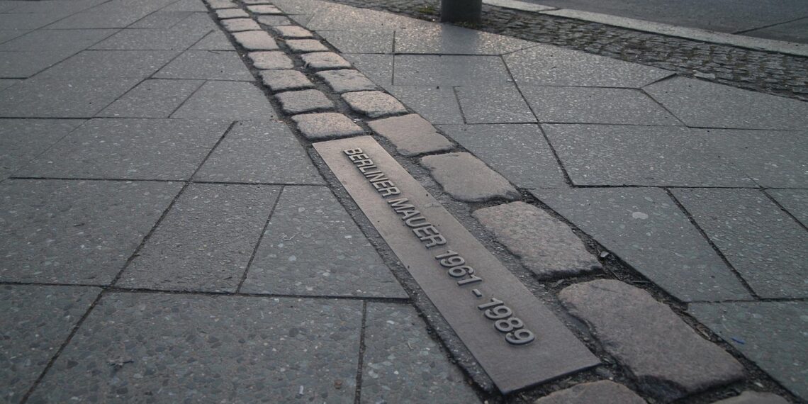 Verlauf der Berliner Mauer (Archiv)