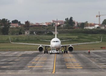 Flugzeug (Archiv)