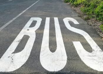 Leerer Bus-Parkplatz (Archiv)