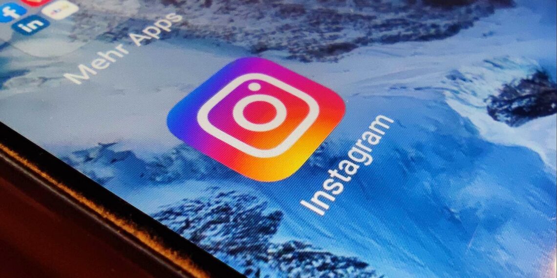 Instagram-Logo auf einem Smartphone (Archiv)