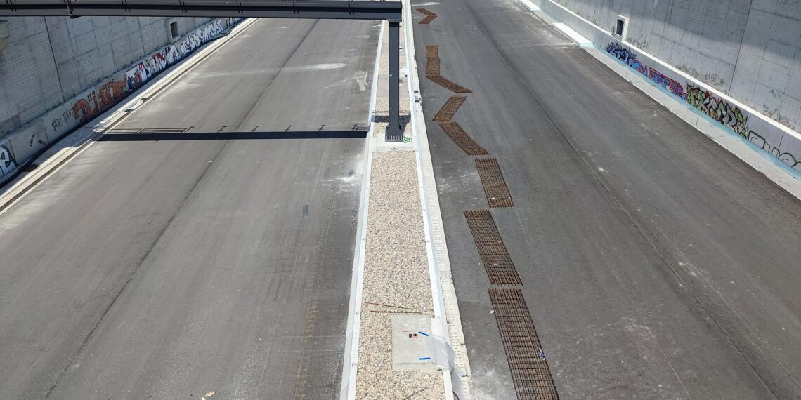 Verkehrsforscher für Sperrung des Chaos-Abschnitts der A100 1 Baustelle A 100 (Archiv)