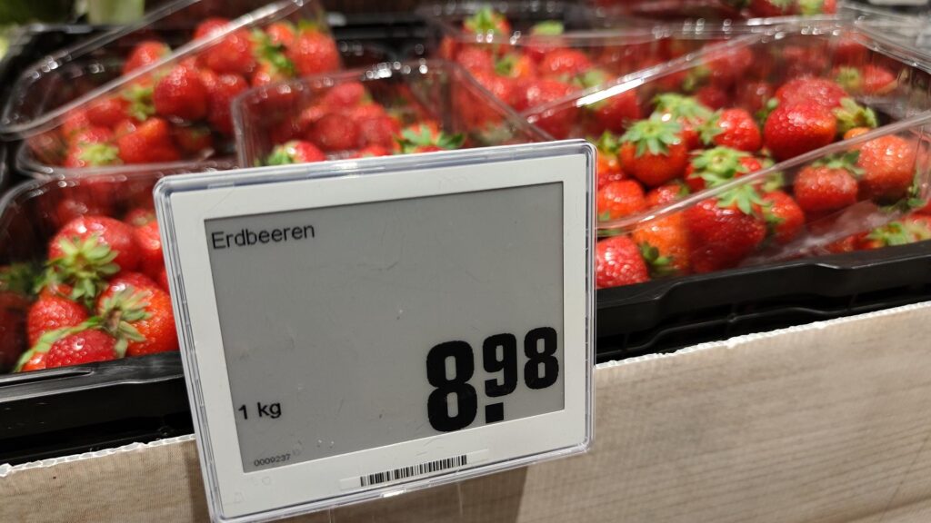 Erdbeeren im Supermarkt (Archiv)