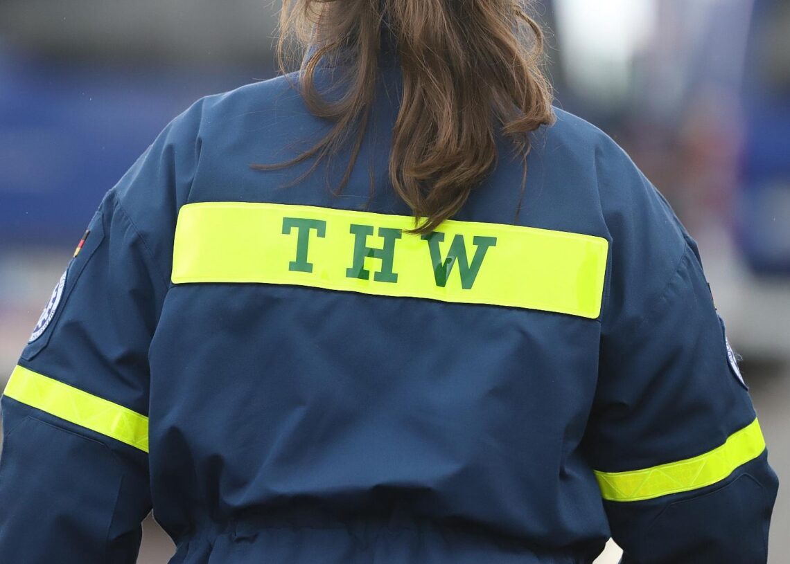THW-Mitarbeiterin (Archiv)