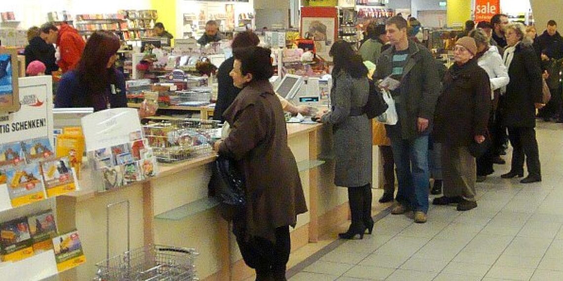 Verkauf in einem Kaufhaus (Archiv)