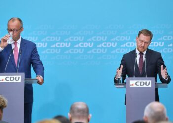 Friedrich Merz und Michael Kretschmer (Archiv)