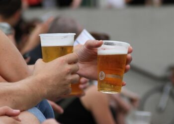 Biertrinker (Archiv)