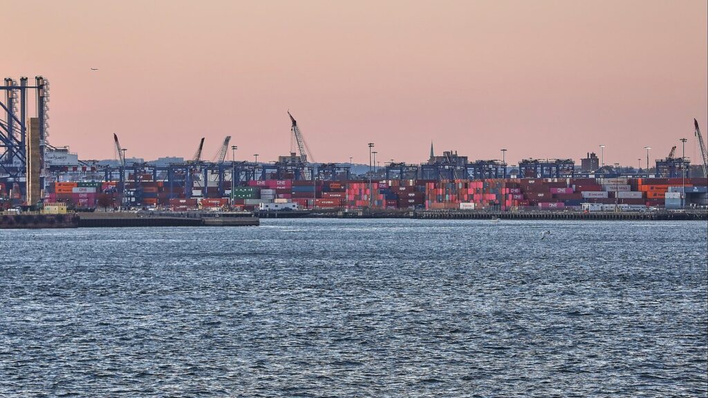 Industrieanlagen (Archiv)