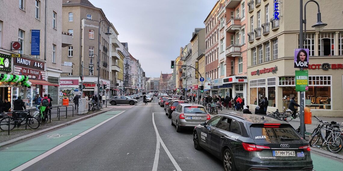 Karl-Marx-Straße in Berlin-Neukölln (Archiv)