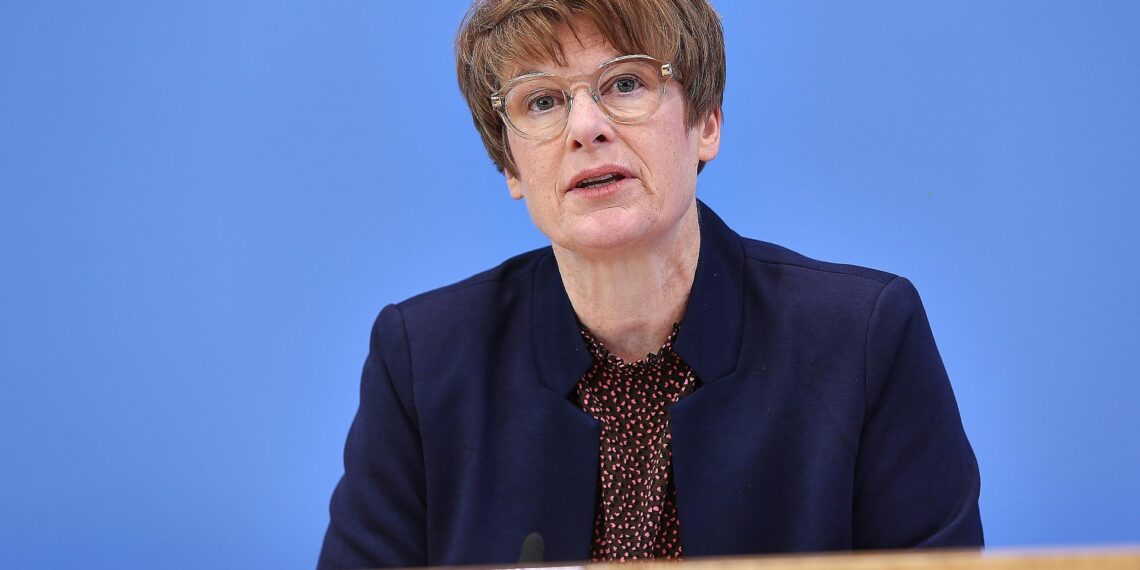 Veronika Grimm (Archiv)