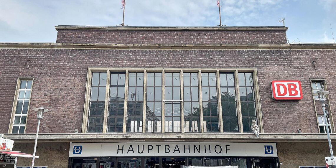 Düsseldorfer Hauptbahnhof (Archiv)