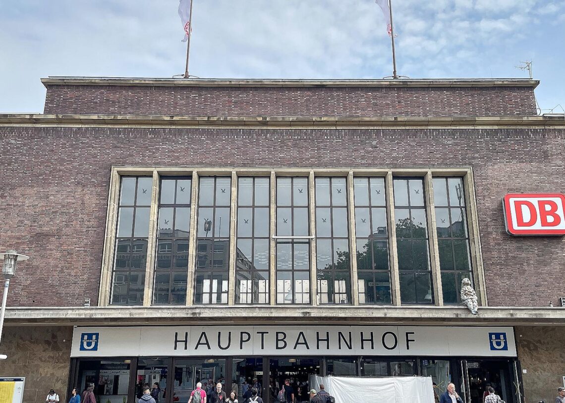 Düsseldorfer Hauptbahnhof (Archiv)