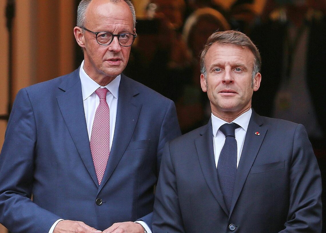 Friedrich Merz und Emmanuel Macron (Archiv)