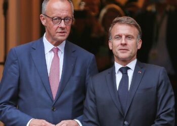 Friedrich Merz und Emmanuel Macron (Archiv)