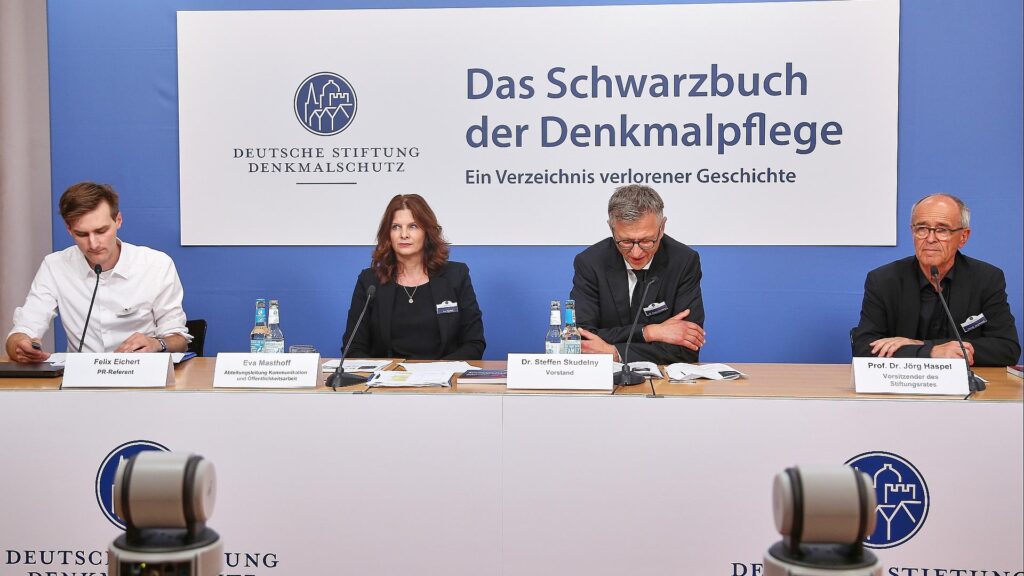 Vorstellung `Schwarzbuch der Denkmalpflege` am 19.08.2025