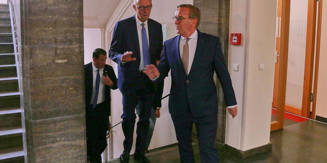 Friedrich Merz und Boris Pistorius am 27.08.2025