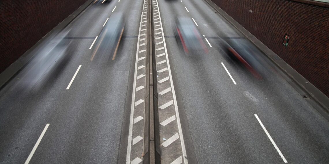 Straßenverkehr (Archiv)