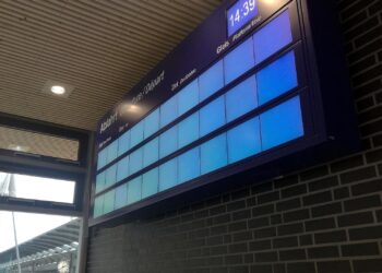 Ausgefallene Anzeigentafel bei der Bahn