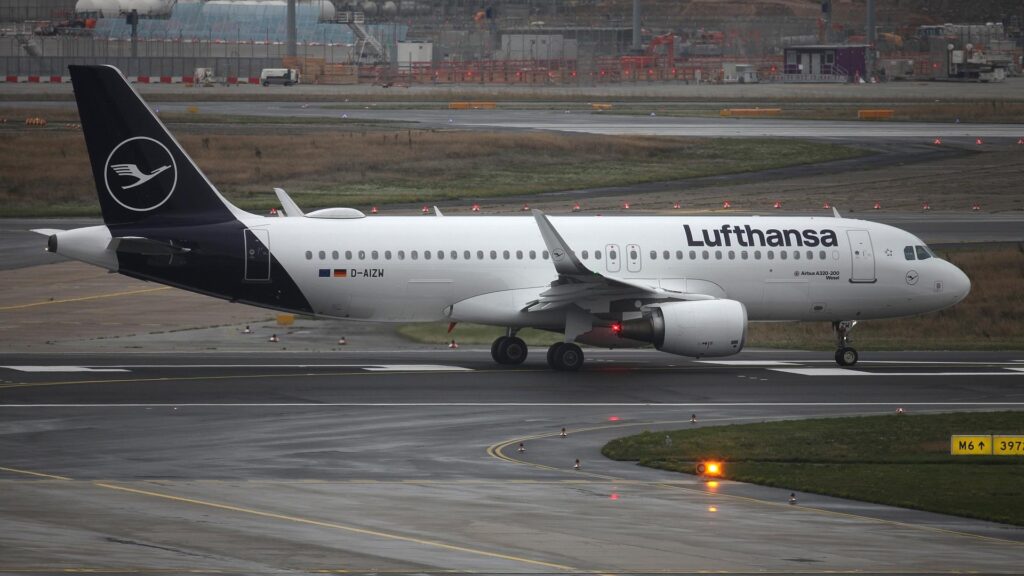 Lufthansa-Maschine (Archiv)