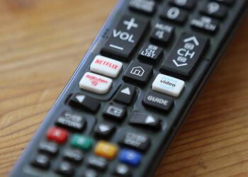 TV-Fernbedienung mit Streaming-Anbietern (Archiv)