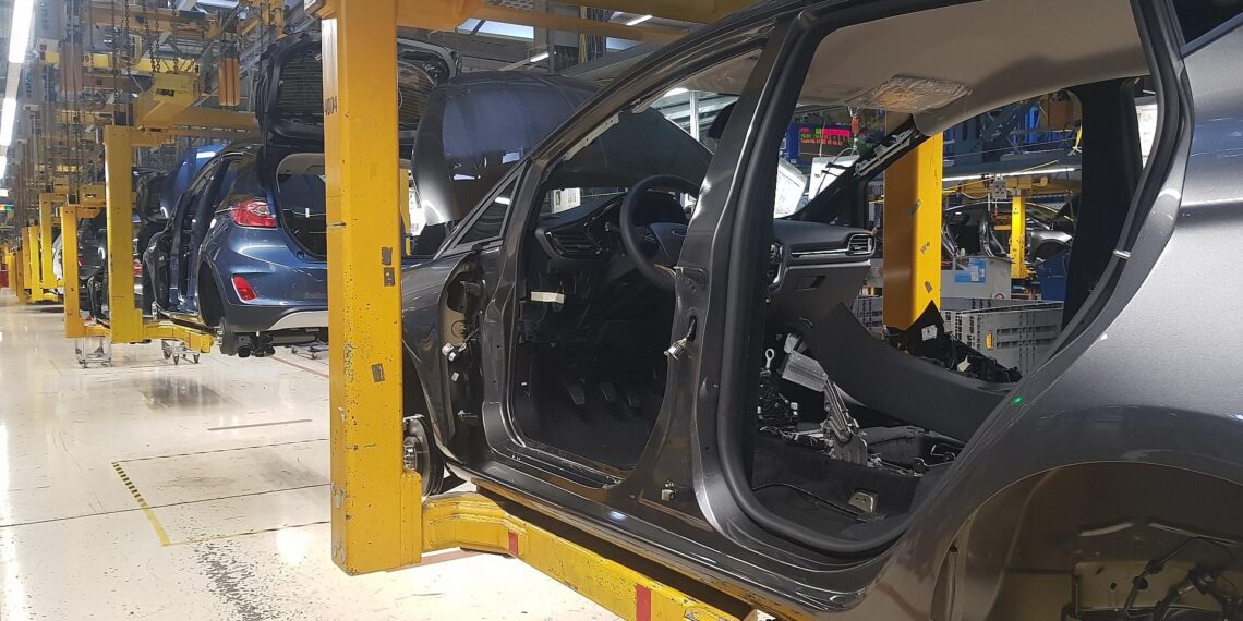 Söder legt 10-Punkte Plan zur Unterstützung der Autohersteller vor 1 Autoproduktion (Archiv)