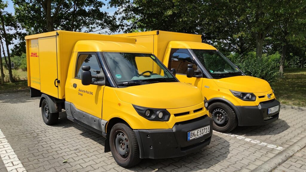 Deutsche-Post-Transporter (Archiv)