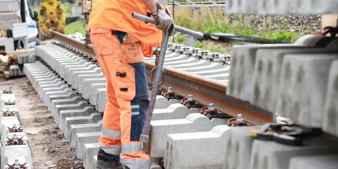 Bauarbeiten an einer Gleisanlage (Archiv)