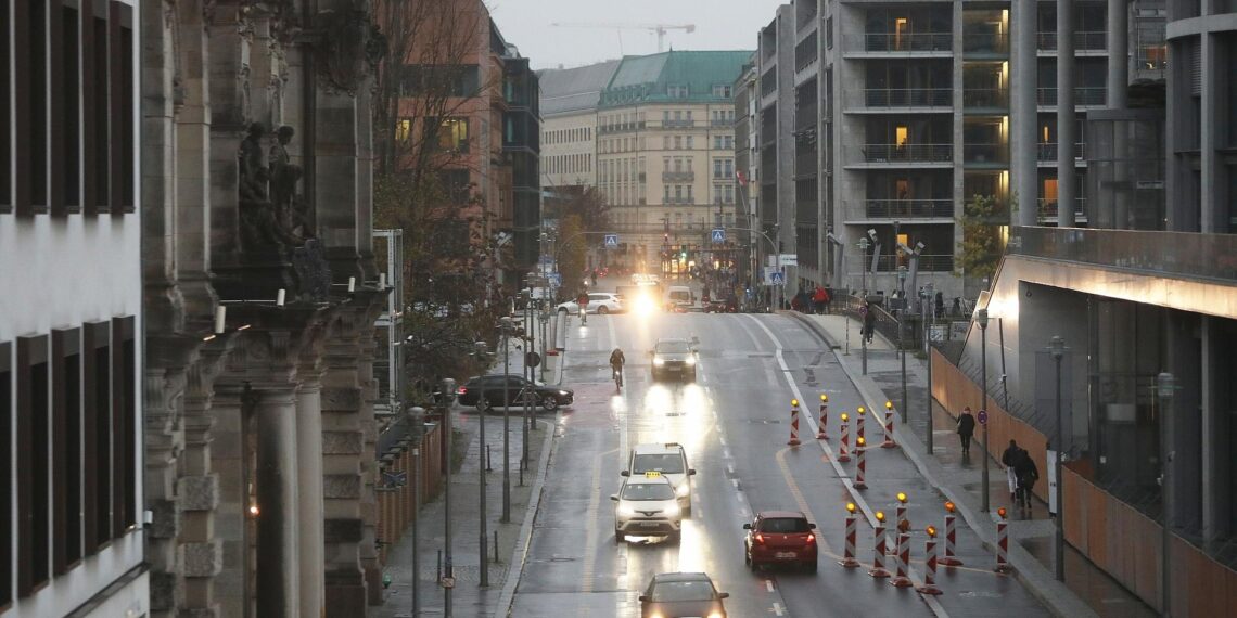 Straßenverkehr (Archiv)
