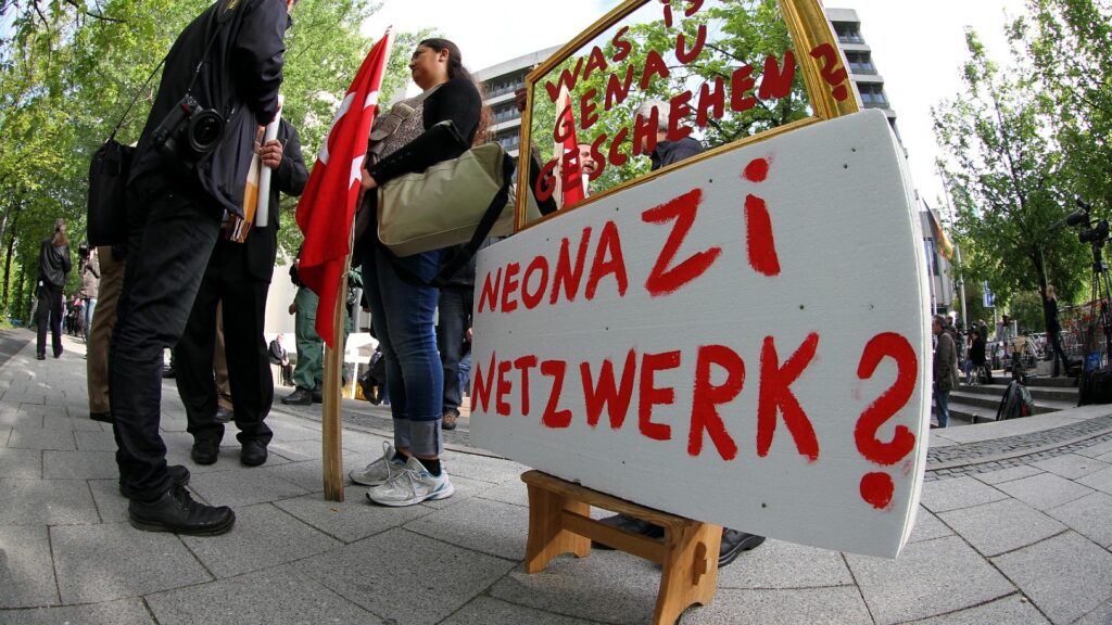 Proteste beim NSU-Prozess vor dem Strafjustizzentrum München (Archiv)
