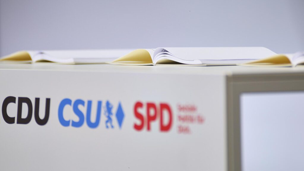 Unterzeichnung Koalitionsvertrag zwischen CDU