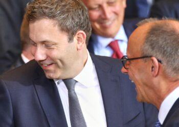 Lars Klingbeil und Friedrich Merz (Archiv)