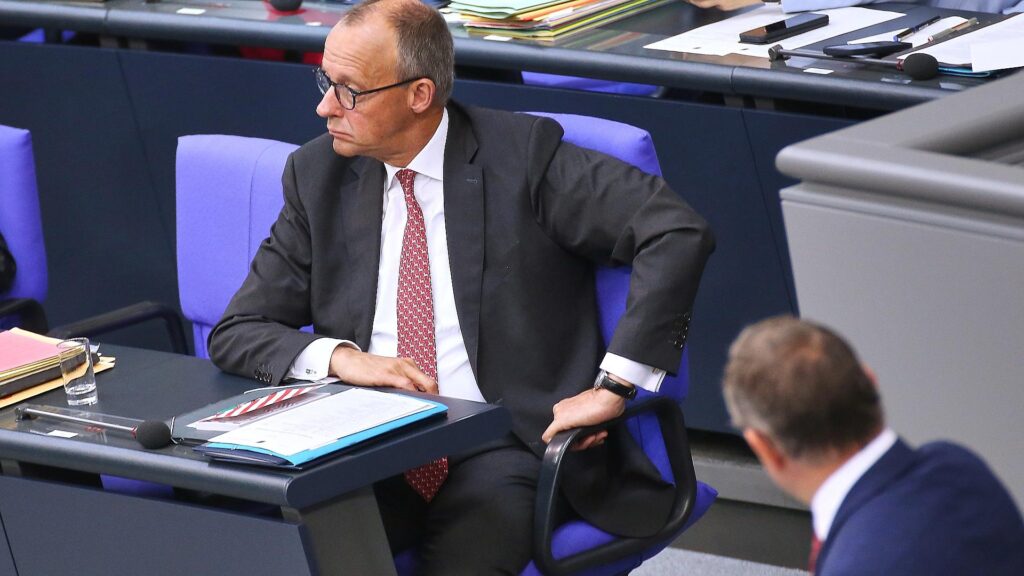 Friedrich Merz und Tino Chrupalla am 17.09.2025