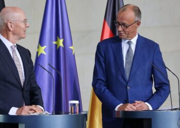 Martin Blessing und Friedrich Merz am 22.09.2025