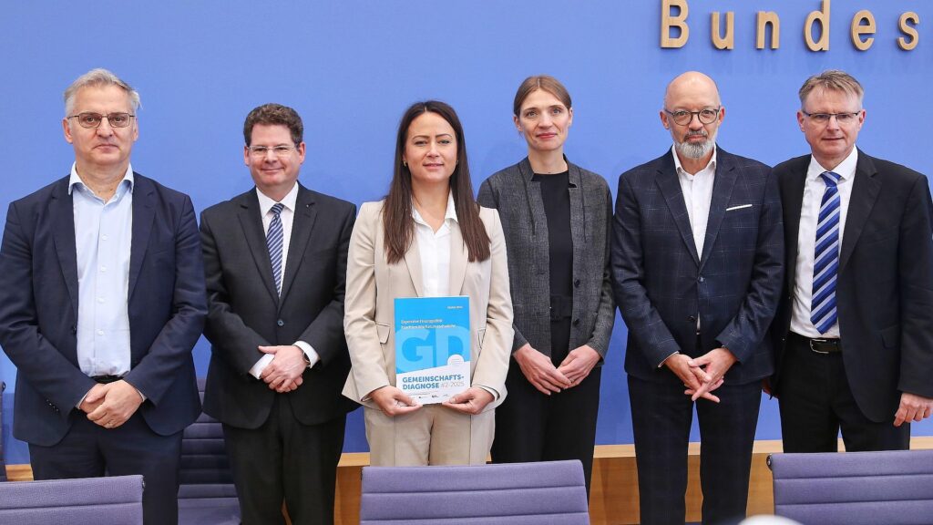 Vorstellung Gemeinschaftsdiagnose Herbst 2025 der Wirtschaftsforschungsinstitute am 25.09.2025