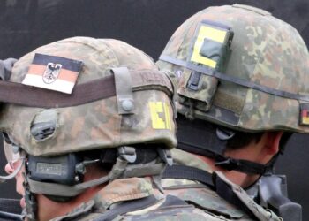 Bundeswehr-Helme (Archiv)