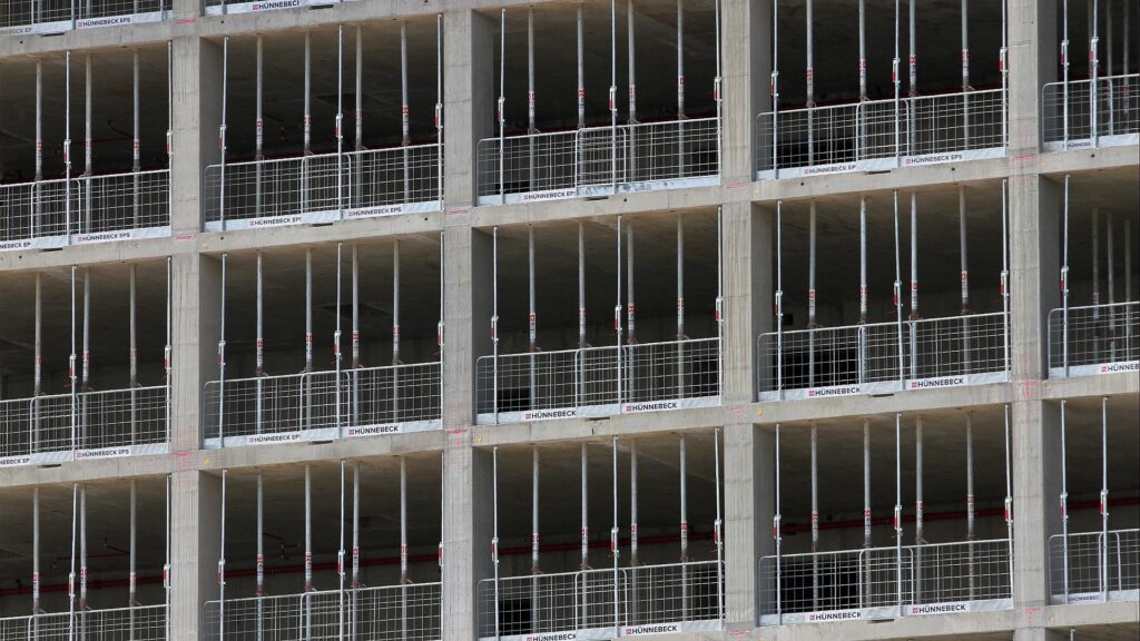 Hochhaus-Baustelle (Archiv)