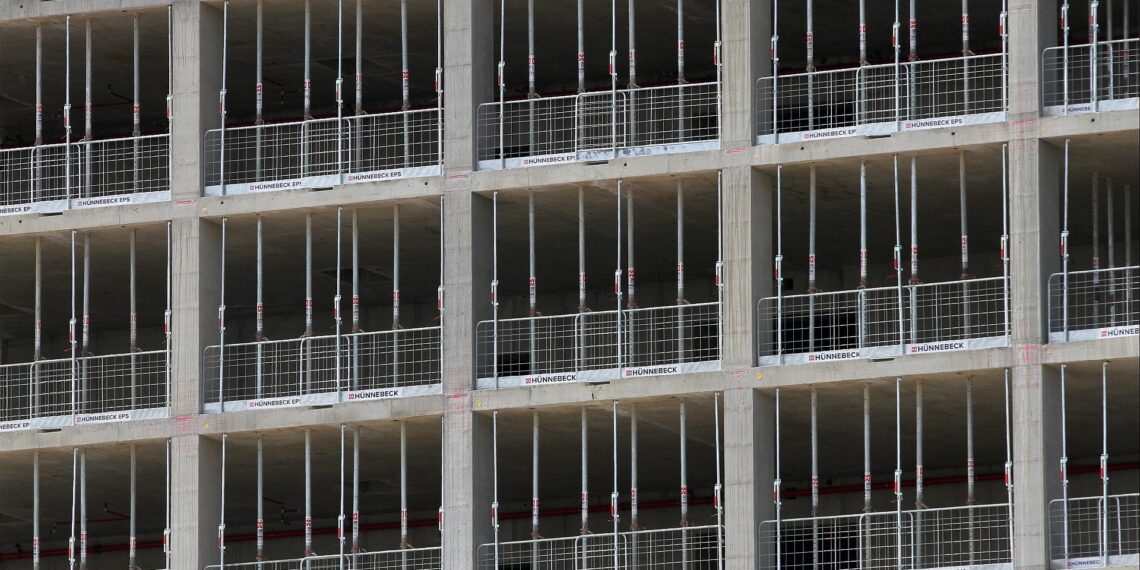 Hochhaus-Baustelle (Archiv)