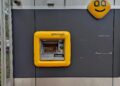 Geldautomat in den Niederlanden (Archiv)
