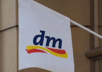 Drogeriemarkt dm (Archiv)