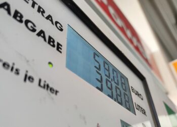 Kraftstoffpreise ziehen deutlich an 4 Zapfsäule (Archiv)