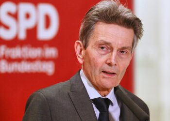 Mützenich kritisiert Absage der China-Reise von Wadephul 2 Rolf Mützenich (Archiv)