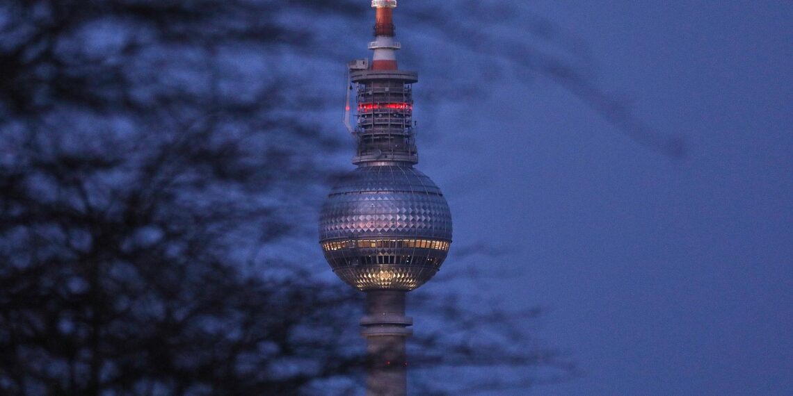 Berliner Fernsehturm (Archiv)